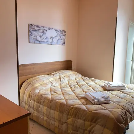 Appartement Private Garage 5 Minutes' Walk To The *