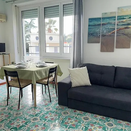 Appartement Private Garage 5 Minutes' Walk To The *